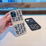 新作 ディオール n級品 新モデル独自の透かし彫りデザイン全ケース携帯ケース