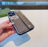 超奇跡の入荷☆ グッチ コピーおすすめ ボタンリストバンドグッチバッグ携帯ケース
