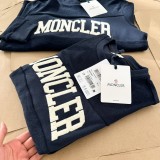 【限定】 モンクレール 激安通販 24 FWタオル生地の胸元刺繍下地長袖丸首衛衣の男女同型