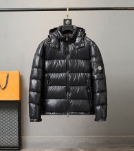 入手困難 モンクレール n級品 マヤ亮面防水スモールスタンダードダウンジャケット