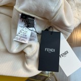 一目惚れ♪ フェンディ 偽物通販 2024新型加絨ダブルFタオル刺繍アルファベットLOGOシンプルでスタイリッシュな衛衣2色