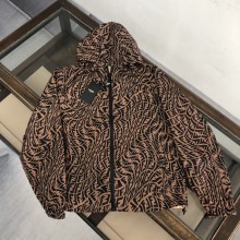 【限定】 フェンディ スーパーコピー 秋冬の厚手のパーカージャケット
