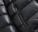 入手困難 モンクレール n級品 マヤ亮面防水スモールスタンダードダウンジャケット