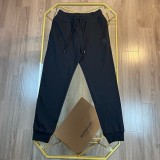 日本未入荷  バーバリー コピーおすすめ BURBERRY 2024新作アップリケロゴパンツ2色