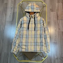 【限定】 バーバリー 激安偽物 クラシックグレーの大チェック柄リバーシブルキャップジャケット