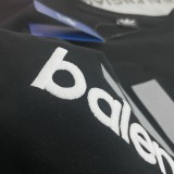 超奇跡の入荷☆ バレンシアガ スーパーコピー &adidas®2024新しい偽の丸首の衛衣