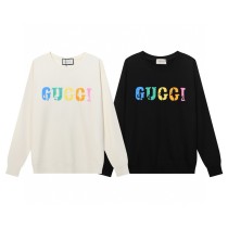 累積売上総額第１位！グッチ 激安偽物 プリントのクルーネックセーター2色