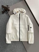 大人気 プラダ n級品 2024秋冬新作腕ポケット三角ロゴデザイン連帽防風ジャケット