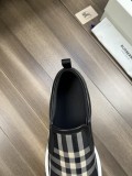 稀少 バーバリー コピー メンズ スニーカー