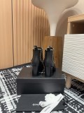 日本未入荷 シャネル 偽物通販 秋冬のリラックスチェーンブーツ