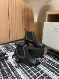 日本未入荷 シャネル 偽物通販 秋冬のリラックスチェーンブーツ