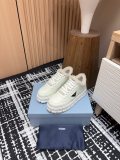 稀少 プラダ コピー 24 Ssウールの厚底ストラップカジュアルシューズ