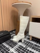 稀少 シャネル 激安偽物 防水台太ヒールブーツ