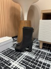 超奇跡の入荷☆ ディオール 偽物通販 秋冬防水テーブルブーツ