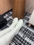 稀少 シャネル 激安偽物 防水台太ヒールブーツ