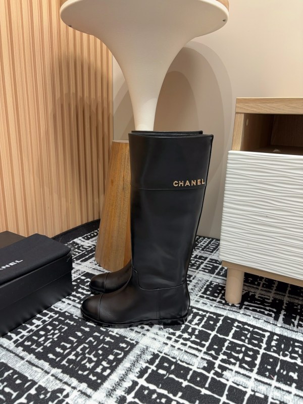 超奇跡の入荷☆ シャネル 激安偽物 アルファベットバックルインソールブーツ/ブーツ