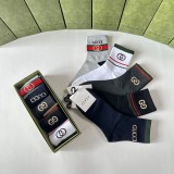 超奇跡の入荷☆ グッチ 激安通販 ミディアムスタッズソックス