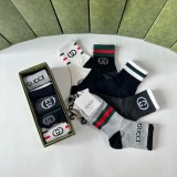 追跡付 グッチ コピーおすすめ ミドル丈スタッズソックス