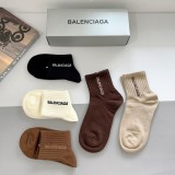 超奇跡の入荷☆ バレンシアガ 激安偽物 ミドルソックス