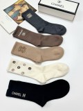 【限定】シャネル 激安偽物 の定番アルファベットロゴカシミヤのミドルソックス