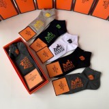 日本未入荷 エルメス 激安通販 ミドル丈スタッズソックス