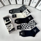 追跡付 シャネル 激安通販 ミドル丈スタッズソックス