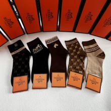 累積売上総額第１位！エルメス 偽物通販 定番ミドル丈スタッズソックス