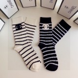 使い勝手良し シャネル スーパーコピー カシミヤソックスミディアムミニ香香スタッズソックスソックス