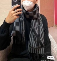 大人気 ルイヴィトン 激安偽物 両面マフラー