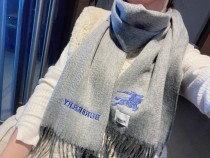 使い勝手良し バーバリー 偽物通販 両面スカーフ