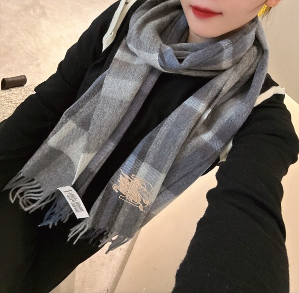 入手困難 バーバリー 激安通販 メンズ＆レディースマフラー
