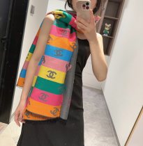 日本未入荷 シャネル 激安偽物 レインボーマフラー