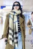 大人気 バーバリー 偽物通販 細穂フリンジチェックスカーフ