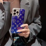 大人気 ルイヴィトン n級品 lv携帯ケースマロン柄金属メッキ皮革の服感二合一携帯ケース