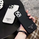 日本未入荷 プラダ n級品 パッケージ携帯ケー