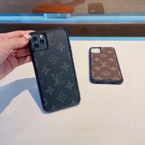 入手困難 ルイヴィトン 激安通販 Lvクラシックの老花iPhoneケース