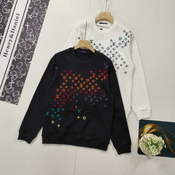 日本未入荷 ルイヴィトン 激安偽物 カラフル刺繍ラウンドネックパーカー2色