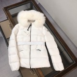★超人気 モンクレール コピーおすすめ MONCLER女性用連帽ダウンジャケット
