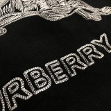 超奇跡の入荷☆ バーバリー スーパーコピー 軍馬ロゴを刺繍した丸首の衛衣