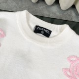 新作 シャネル スーパーコピー タオル刺繍ラウンドネック定番フルロゴニットプルオーバーセーター