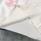 新作 シャネル スーパーコピー タオル刺繍ラウンドネック定番フルロゴニットプルオーバーセーター