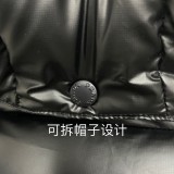 一目惚れ♪ プラダ スーパーコピー 2024新型ビッグポケットトリコロール新型ダウンジャケット