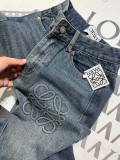 【話題商品！】 ロエベ コピー アルファベットエンボスロゴデニムパンツ
