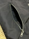 高品質 プラダ 激安偽物 秋冬シリーズポケット三角ロゴナイロン光沢ジャケット男女タイプ