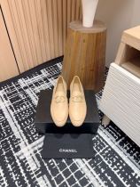 日本未入荷 シャネル 偽物通販 25 Fw春夏Chanelミニ香水ドリル楽福単靴