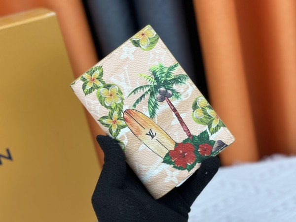 追跡付 ルイヴィトン 偽物通販 短財布