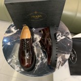 入手困難 プラダ スーパーコピー 全頭層小牛皮エナメル