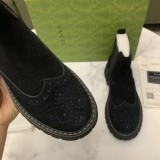 入手困難 グッチ コピー のマーチンブーツ