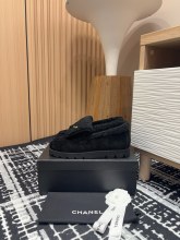 稀少 シャネル コピーおすすめ 24 Ss秋冬Chanel香ちゃんランドセルバックルメリフルシューズ