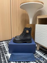 累積売上総額第１位！ディオール 偽物通販 24 Ss秋冬Miss Diorマーティンブーツショートブーツ